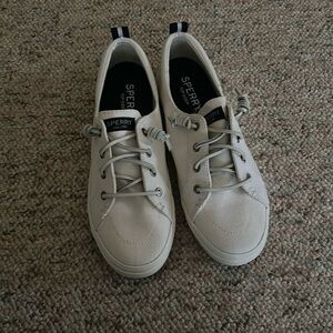 Like new Sperry’s